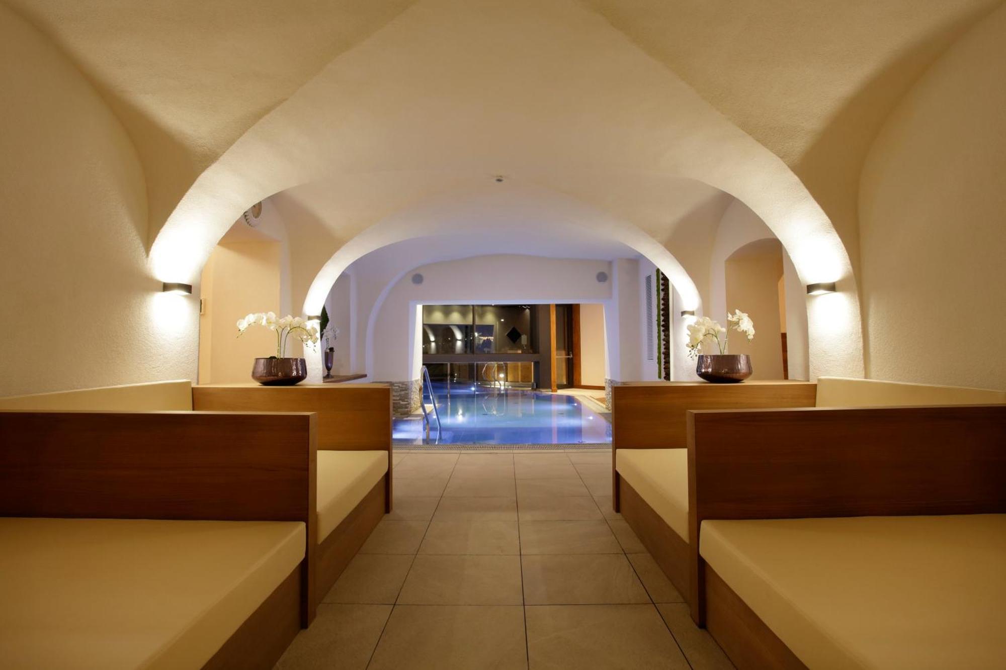 Adler Hotel Wellness&Spa - Andalo Exteriör bild